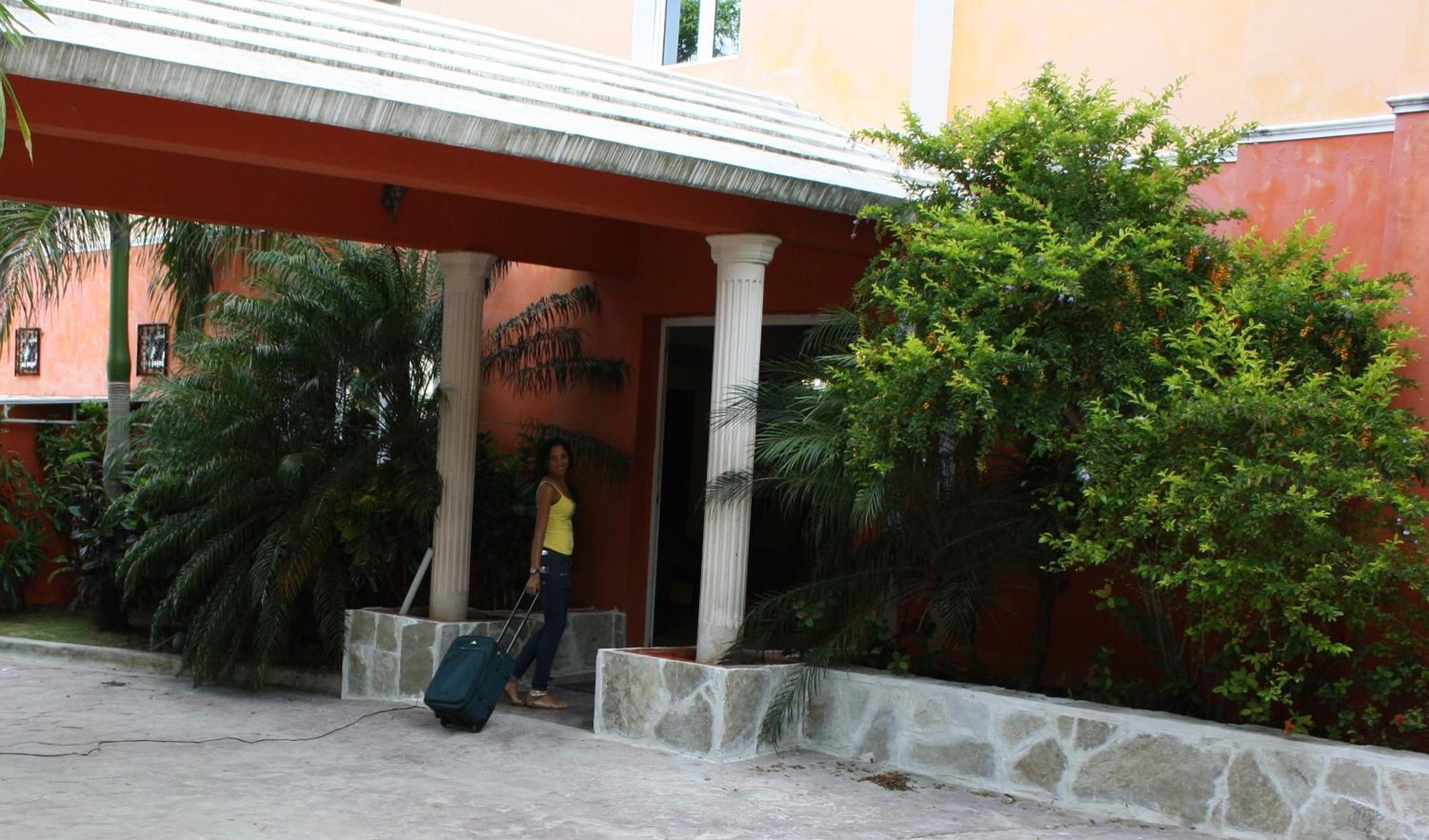 Hotel Marimba Punta Cana Buitenkant foto